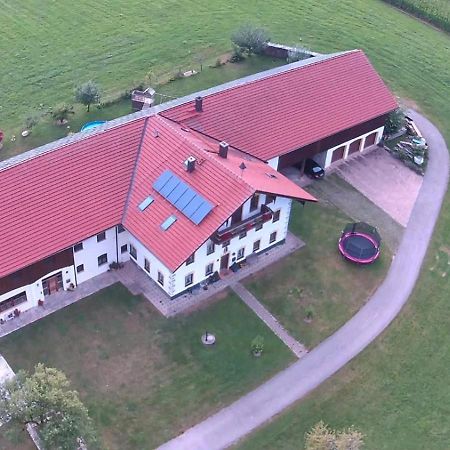 Ferienwohnung Glueck Saaldorf-Surheim Ngoại thất bức ảnh